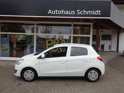 Weiß Gebraucht 2019 Mitsubishi Space Star Active Limousine | 8.900 € (Fairer Preis)