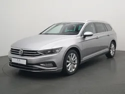 Silber Gebraucht 2021 VW Passat Elegance Kombi | 21.940 € (Fairer Preis)