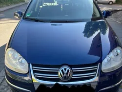 Blau Gebraucht 2006 VW Jetta Limousine | 2.999 € (Fairer Preis)