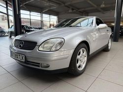 Grau Gebraucht 1998 Mercedes SLK200 Cabrio | 6.890 € (Fairer Preis)
