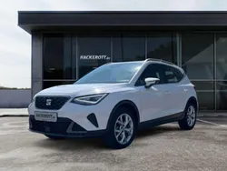 Weiss Gebraucht 2023 Seat Arona FR SUV | 20.980 € (Fairer Preis)