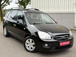 Schwarz Gebraucht 2010 Kia Carens Van / Kleinbus | 3.900 € (Etwas zu teuer)