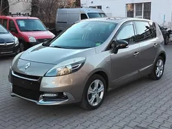 Other Gebraucht 2012 Renault Scénic III Bose Edition Van / Kleinbus | 4.450 € (Fairer Preis)