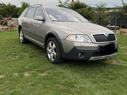 Grau Gebraucht 2008 Skoda Octavia Scout Scout 4x4 Kombi | 7.400 € (Fairer Preis)
