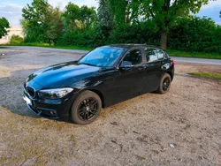 Schwarz Gebraucht 2015 BMW 116 Advantage Kleinwagen | 10.000 € (Fairer Preis)