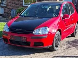 Rot Gebraucht 2003 VW Golf IV Kleinwagen | 2.500 € (Fairer Preis)