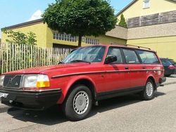 Rot Gebraucht 1991 Volvo 240 Kombi | 6.100 €