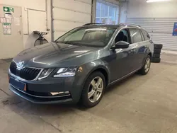 Grau Gebraucht 2018 Skoda Octavia Kombi | 14.000 € (Guter Preis)