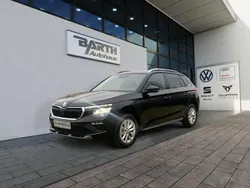 Schwarz Neu 2024 Skoda Kamiq Selection SUV | 24.974 € (Guter Preis)