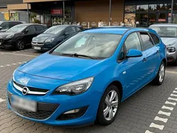 Blau Gebraucht 2015 Opel Astra Sport Kombi | 8.990 € (Fairer Preis)