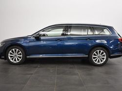 Aquamarinblau Gebraucht 2022 VW Passat GTE Kombi | 17.880 € (Guter Preis)