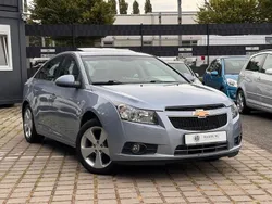 Blau Gebraucht 2010 Chevrolet Cruze LS Limousine | 5.470 € (Fairer Preis)