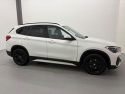 Weiß Gebraucht 2022 BMW X1 Sport Line SUV | 18.999 € (Guter Preis)