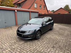 Grau Gebraucht 2019 Skoda Octavia Kombi | 9.999 € (Guter Preis)