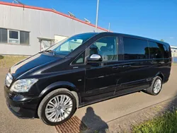 Schwarz Gebraucht 2010 Mercedes Viano Van / Kleinbus | 18.900 € (Fairer Preis)