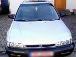 Weiß Gebraucht 1990 Honda Accord Limousine | 2.900 €