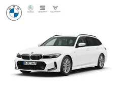 Weiss Gebraucht 2024 BMW 320 M Sport Kombi | 41.900 € (Fairer Preis)