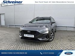 Grau Gebraucht 2024 Ford Focus ST-Line X Limousine | 24.990 € (Fairer Preis)