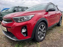 Rot Gebraucht 2017 Kia Stonic Vision SUV | 12.999 € (Guter Preis)