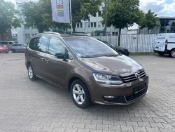 Braun Gebraucht 2011 VW Sharan Style Van / Kleinbus | 12.990 € (Fairer Preis)