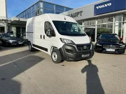 Weiß Gebraucht 2023 Fiat Ducato Van | 29.950 € (Fairer Preis)