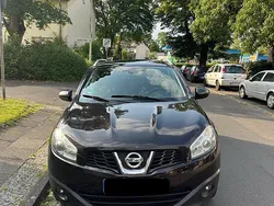 Violet Gebraucht 2010 Nissan Qashqai SUV | 5.700 € (Teuer)