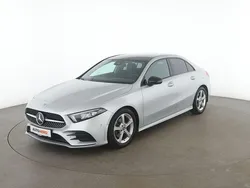 Grau Gebraucht 2022 Mercedes A200 AMG line Limousine | 30.770 € (Etwas zu teuer)