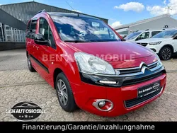 Rot Gebraucht 2012 Citroën Berlingo SELECTION Van / Kleinbus | 7.950 € (Etwas zu teuer)
