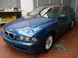 Blau Gebraucht 2001 BMW 530 Kombi | 10.900 € (Teuer)