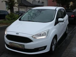 Weiß Gebraucht 2018 Ford Grand C-Max Cool & Connect Van / Kleinbus | 8.890 € (Superpreis)
