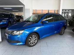 Blau Gebraucht 2016 Skoda Fabia Ambition Limousine | 5.950 € (Fairer Preis)