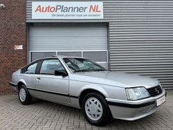 Grau Gebraucht 1987 Opel Senator | 9.944 €