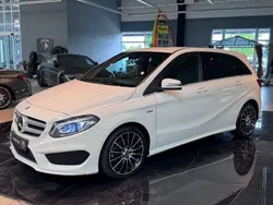 Weiß Gebraucht 2018 Mercedes B220 AMG line Van / Kleinbus | 21.995 € (Etwas zu teuer)