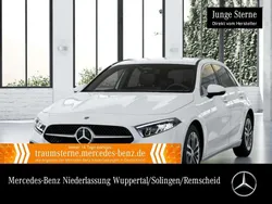 Weiß Gebraucht 2024 Mercedes A180 Progressive Limousine | 27.990 € (Guter Preis)