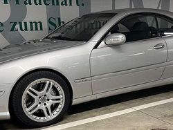 Silber Gebraucht 2003 Mercedes CL600 Coupé | 70.000 €