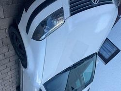 Weiß Gebraucht 2002 VW Passat Kombi | 2.500 € (Teuer)