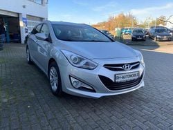 Silber Gebraucht 2013 Hyundai i40 Comfort Kombi | 8.250 € (Fairer Preis)
