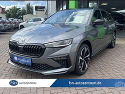 Grau Neu 2025 Skoda Scala Monte Carlo Kleinwagen | 29.875 € (Teuer)
