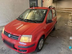 Rot Gebraucht 2007 Fiat Panda Kleinwagen | 2.600 € (Fairer Preis)