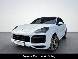 Carraraweissmetallic Gebraucht 2023 Porsche Cayenne Platinum Edition SUV | 92.874 € (Fairer Preis)