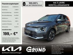 Grau / (agt) interstellar grau met. (metallic) Gebraucht 2023 Kia e-Niro Vision SUV | 23.580 € (Fairer Preis)