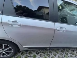 Grau Gebraucht 2020 Toyota Yaris Hybrid Team Kleinwagen | 13.200 € (Guter Preis)