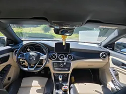 Weiß Gebraucht 2018 Mercedes CLA200 AMG line Coupé | 16.500 € (Fairer Preis)