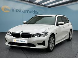 Gebraucht 2022 BMW 330e Kombi | 25.699 € (Fairer Preis)