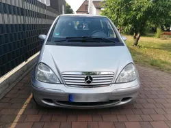 Silber Gebraucht 2001 Mercedes A160 Avantgarde Van / Kleinbus | 1.750 € (Fairer Preis)