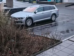 Silber Gebraucht 2017 VW Passat Kombi | 13.000 € (Superpreis)