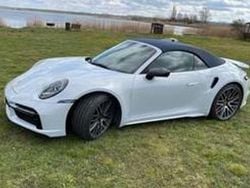 Grau Gebraucht 2024 Porsche 911 Turbo Cabriolet Cabrio | 209.500 € (Superpreis)