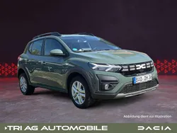 Safarigrüngrau Gebraucht 2024 Dacia Sandero Expression Kleinwagen | 18.799 € (Fairer Preis)