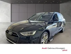 Mythosschwarz metallic Gebraucht 2021 Audi A4 Design Kombi | 22.980 € (Guter Preis)
