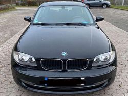 Schwarz Gebraucht 2009 BMW 116 Lifestyle Kleinwagen | 3.499 € (Etwas zu teuer)